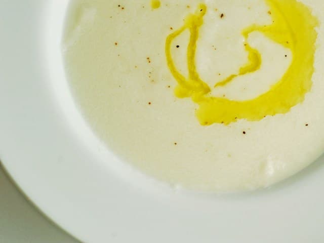 cauliflower-soup-simply-recipes-0209