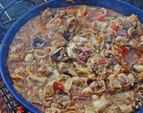 Paella with Mushrooms, Cuttlefish and Artichokes: Arroz marinero con setas, sepia y alcachofas