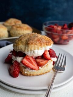 strawberry_shortcake_buttermilk_biscuits