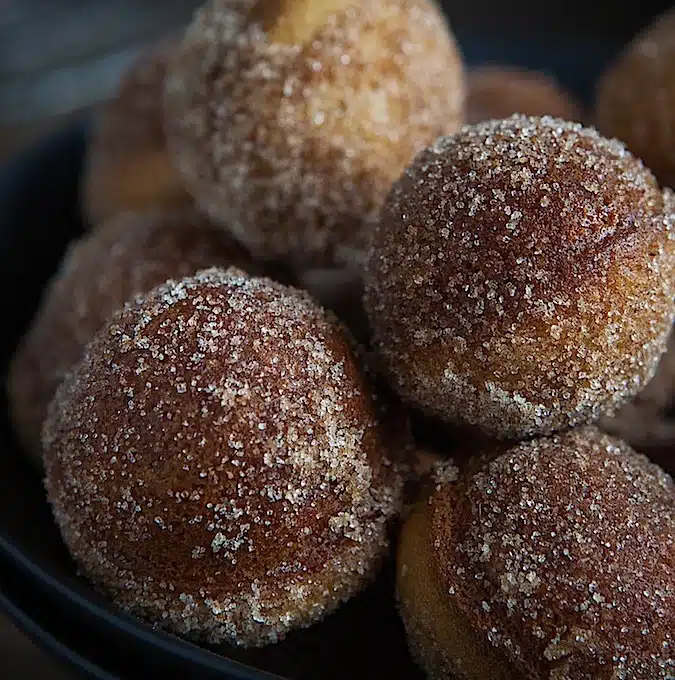 Baked Doughnut Holes | Chez Us