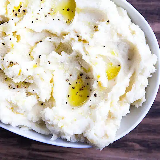 Roasted Garlic Horseradish Mashed Potatoes