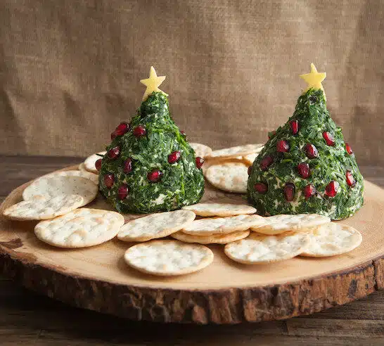 Christmas Tree Cheese Ball