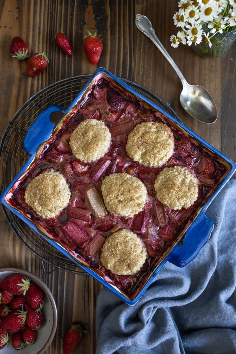 Rhubarb Strawberry Cobbler